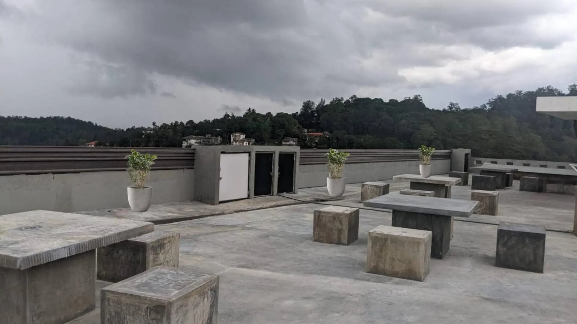 Konukevi Kandy Panoramic Mpm Deluxe Balcony Suit-Aircon-4B3 Sri Lanka