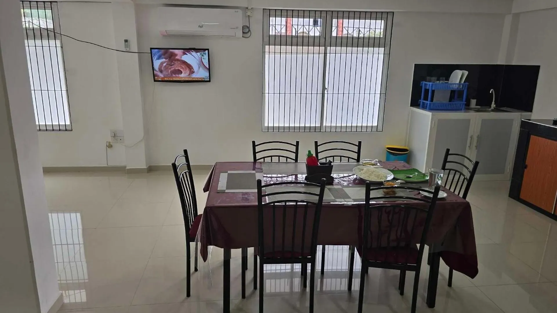 Kandy Panoramic Mpm Deluxe Balcony Suit-Aircon-4B3 0*,  Sri Lanka